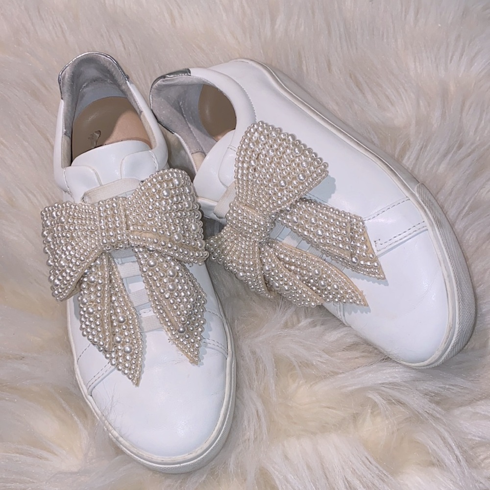 I.N.C. Women's Sanice Pearl Bow Sneakers